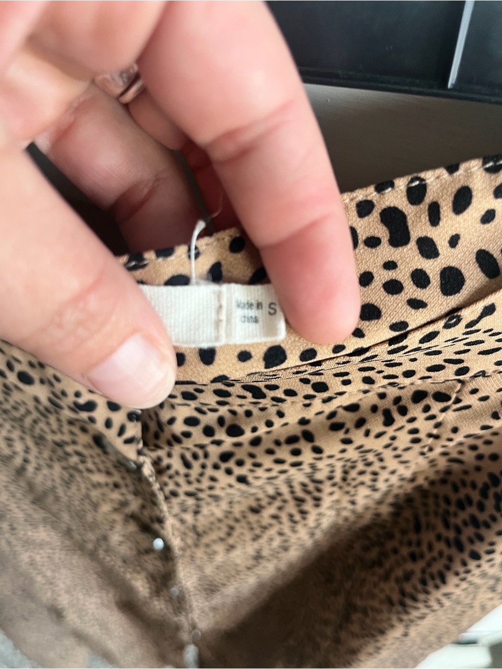 Button-Front Tan Leopard Print Midi Skirt - Picture 3 of 3